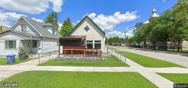 Larawan ng 831 Magnus Avenue sa Winnipeg, Manitoba