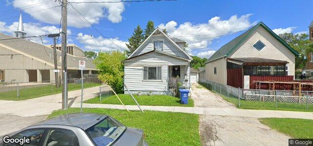 Larawan ng 833 Magnus Avenue sa Winnipeg, Manitoba