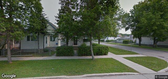 Larawan ng 837 Aberdeen Avenue sa Winnipeg, Manitoba