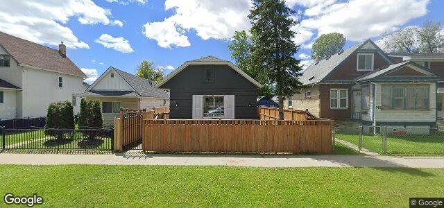 Larawan ng 842 Magnus Avenue sa Winnipeg, Manitoba