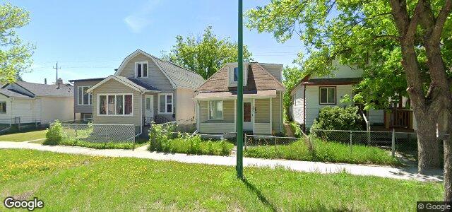 Larawan ng 852 Redwood Avenue sa Winnipeg, Manitoba