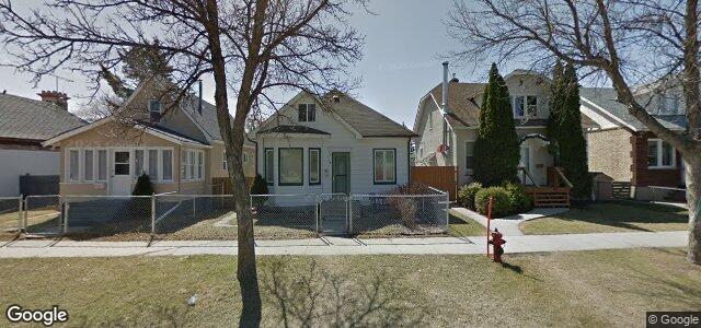 Larawan ng 856 Manitoba Avenue sa Winnipeg, Manitoba