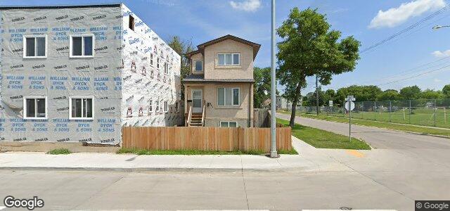 Larawan ng 861 Selkirk Avenue sa Winnipeg, Manitoba