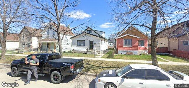 Larawan ng 869 Pritchard Avenue sa Winnipeg, Manitoba