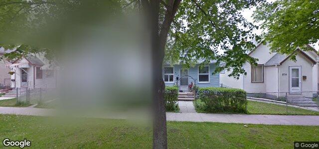 Larawan ng 874 Pritchard Avenue sa Winnipeg, Manitoba