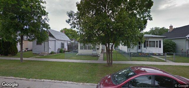 Larawan ng 875 Manitoba Avenue sa Winnipeg, Manitoba