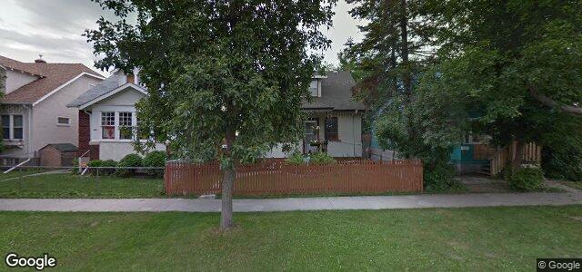 Larawan ng 876 Manitoba Avenue sa Winnipeg, Manitoba