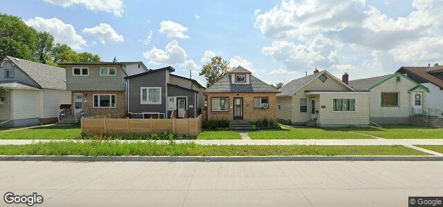 Larawan ng 876 Mountain Avenue sa Winnipeg, Manitoba