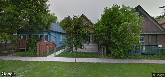 Larawan ng 880 Manitoba Avenue sa Winnipeg, Manitoba