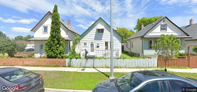 Larawan ng 887 Burrows Avenue sa Winnipeg, Manitoba