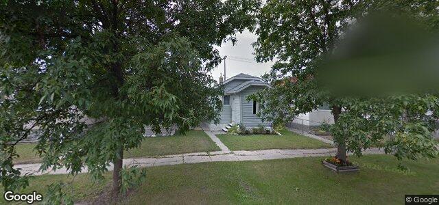 Larawan ng 892 Boyd Avenue sa Winnipeg, Manitoba