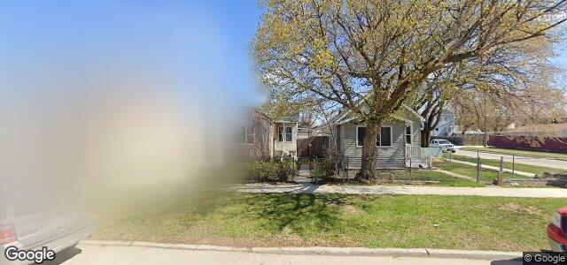 Larawan ng 893 Pritchard Avenue sa Winnipeg, Manitoba