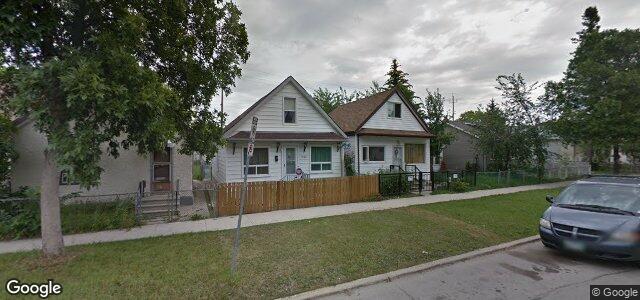 Larawan ng 895 Aberdeen Avenue sa Winnipeg, Manitoba