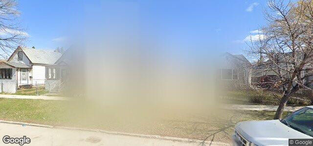 Larawan ng 895 Pritchard Avenue sa Winnipeg, Manitoba