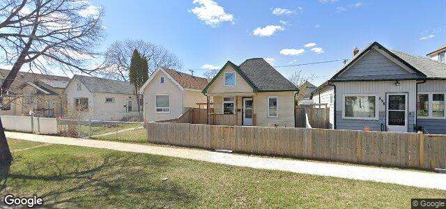 Larawan ng 896 Pritchard Avenue sa Winnipeg, Manitoba