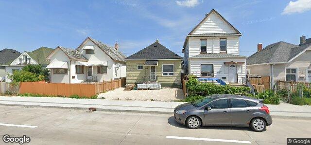 Larawan ng 897 Selkirk Avenue sa Winnipeg, Manitoba