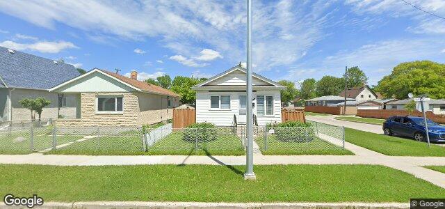 Larawan ng 899 Burrows Avenue sa Winnipeg, Manitoba