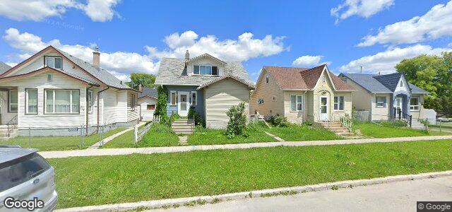 Photo of 901 Magnus Avenue in Winnipeg, Manitoba