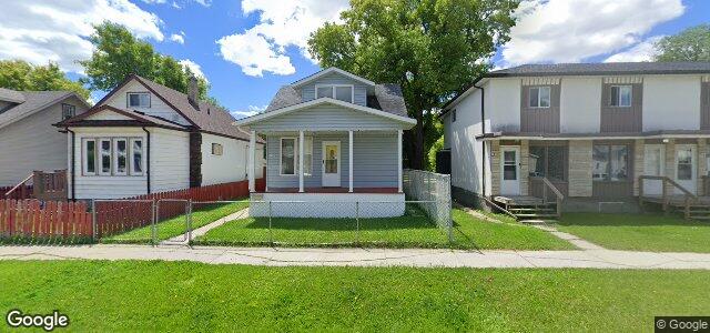 Larawan ng 902 Magnus Avenue sa Winnipeg, Manitoba