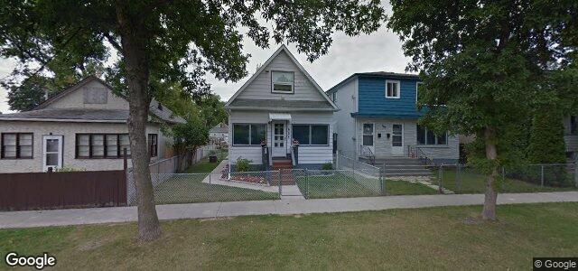 Larawan ng 904 Manitoba Avenue sa Winnipeg, Manitoba