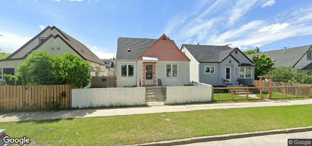 Larawan ng 906 Burrows Avenue sa Winnipeg, Manitoba