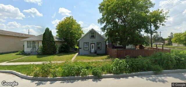 Larawan ng 906 Mountain Avenue sa Winnipeg, Manitoba