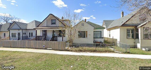 Larawan ng 910 Pritchard Avenue sa Winnipeg, Manitoba