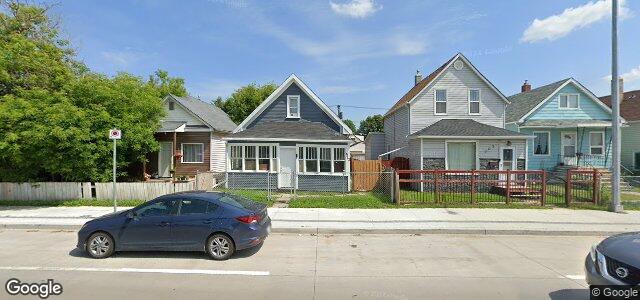 Larawan ng 913 Selkirk Avenue sa Winnipeg, Manitoba