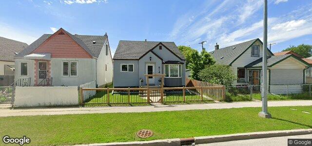 Larawan ng 914 Burrows Avenue sa Winnipeg, Manitoba