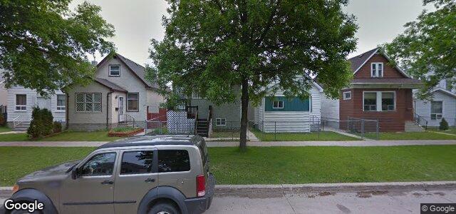 Larawan ng 917 Aberdeen Avenue sa Winnipeg, Manitoba