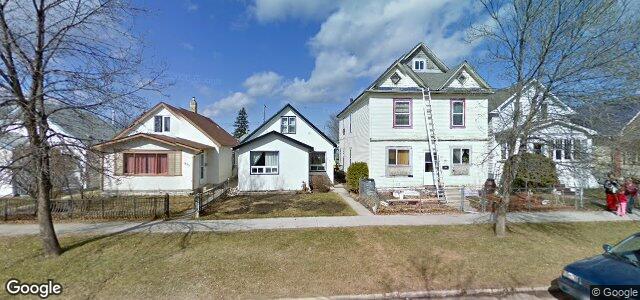 Larawan ng 923 Manitoba Avenue sa Winnipeg, Manitoba