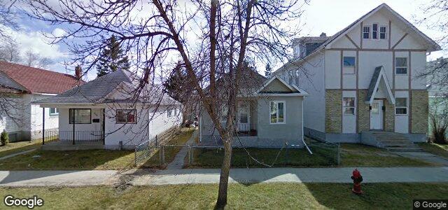 Larawan ng 924 Manitoba Avenue sa Winnipeg, Manitoba