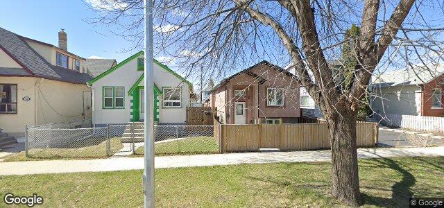 Larawan ng 924 Pritchard Avenue sa Winnipeg, Manitoba
