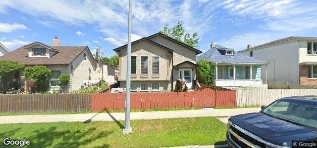 Larawan ng 925 Burrows Avenue sa Winnipeg, Manitoba