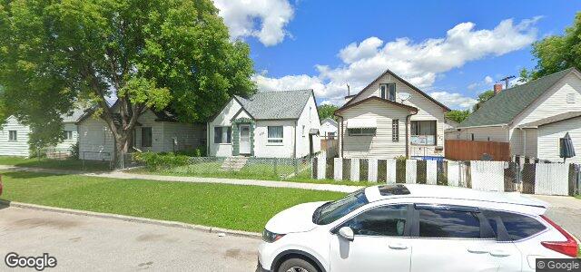 Larawan ng 925 Magnus Avenue sa Winnipeg, Manitoba