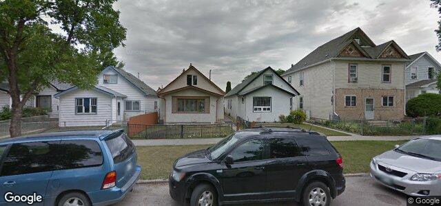 Larawan ng 925 Manitoba Avenue sa Winnipeg, Manitoba