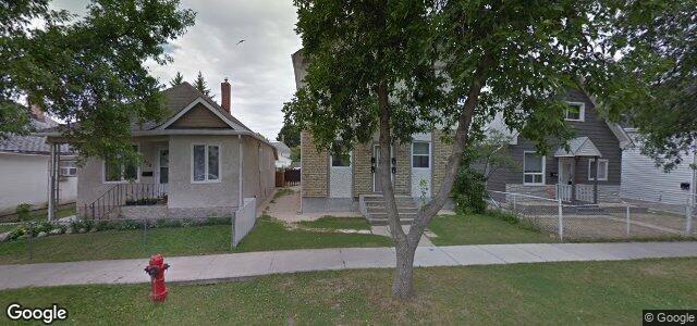 Larawan ng 926 Manitoba Avenue sa Winnipeg, Manitoba