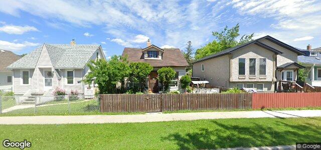 Larawan ng 927 Burrows Avenue sa Winnipeg, Manitoba