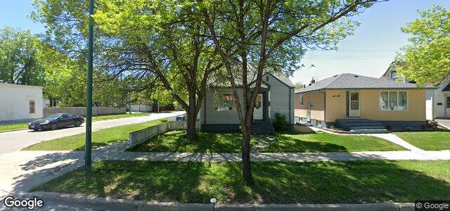 Larawan ng 928 Redwood Avenue sa Winnipeg, Manitoba