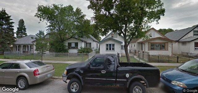 Larawan ng 929 Manitoba Avenue sa Winnipeg, Manitoba