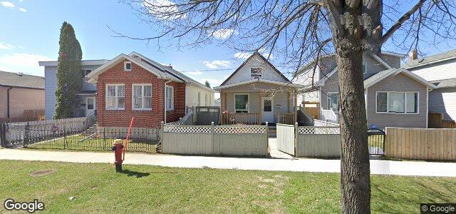Larawan ng 932 Pritchard Avenue sa Winnipeg, Manitoba
