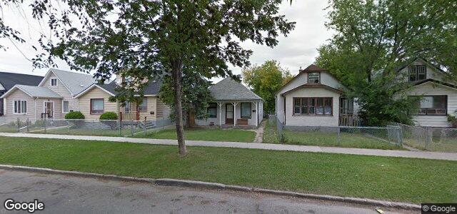 Larawan ng 933 Manitoba Avenue sa Winnipeg, Manitoba
