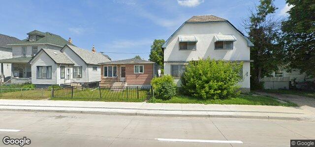 Larawan ng 933 Selkirk Avenue sa Winnipeg, Manitoba