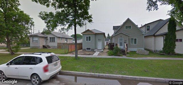 Larawan ng 935 Aberdeen Avenue sa Winnipeg, Manitoba