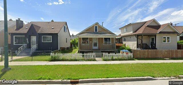 Larawan ng 938 Burrows Avenue sa Winnipeg, Manitoba