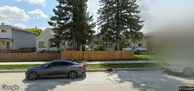 Larawan ng 940 Mountain Avenue sa Winnipeg, Manitoba