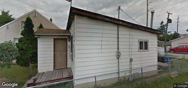 Larawan ng 945 Aberdeen Avenue sa Winnipeg, Manitoba