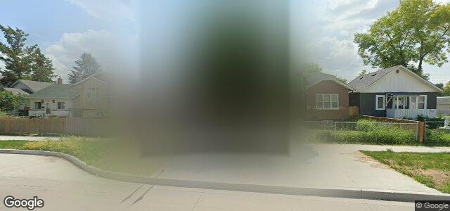 Larawan ng 950 Mountain Avenue sa Winnipeg, Manitoba