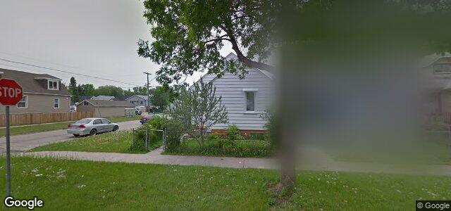 Larawan ng 960 Magnus Avenue sa Winnipeg, Manitoba