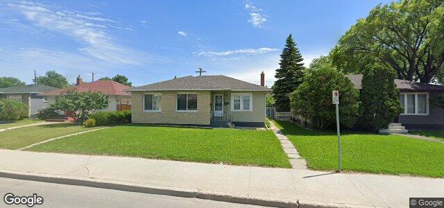 Larawan ng 971 Mcphillips Street sa Winnipeg, Manitoba